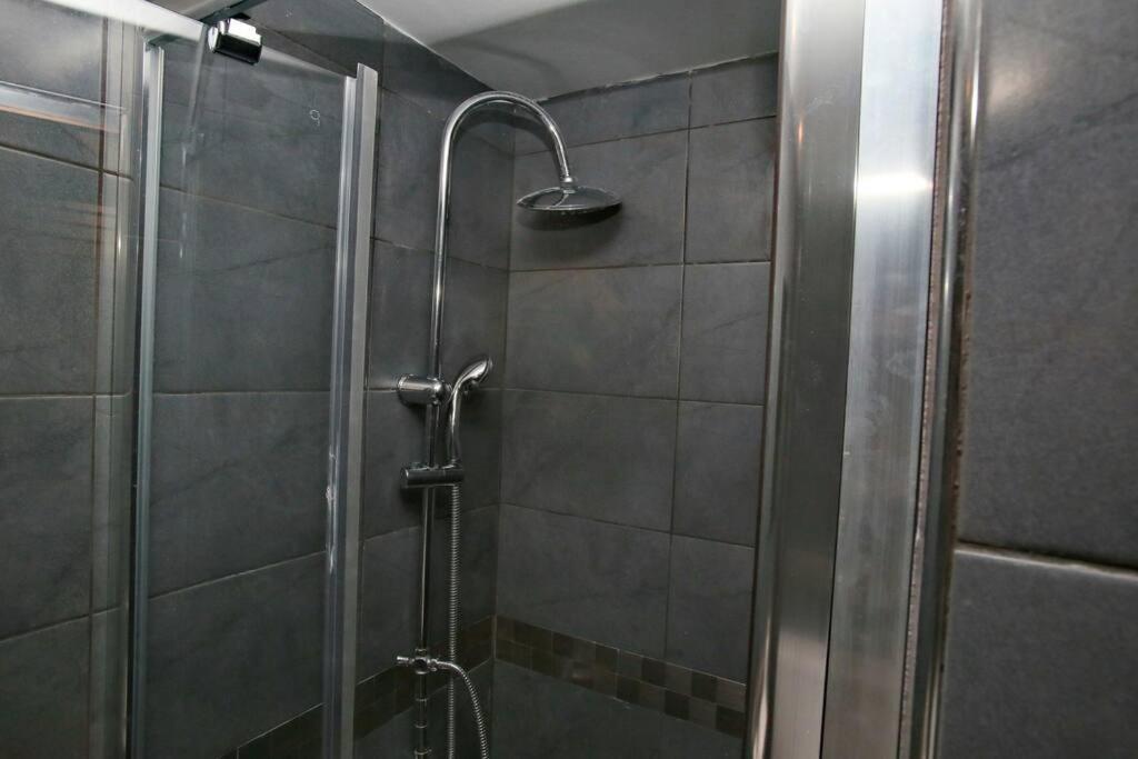 Modern Office Apartment.Wifi,2A/C,Luxury Fur/Tures Tesalonika Bagian luar foto