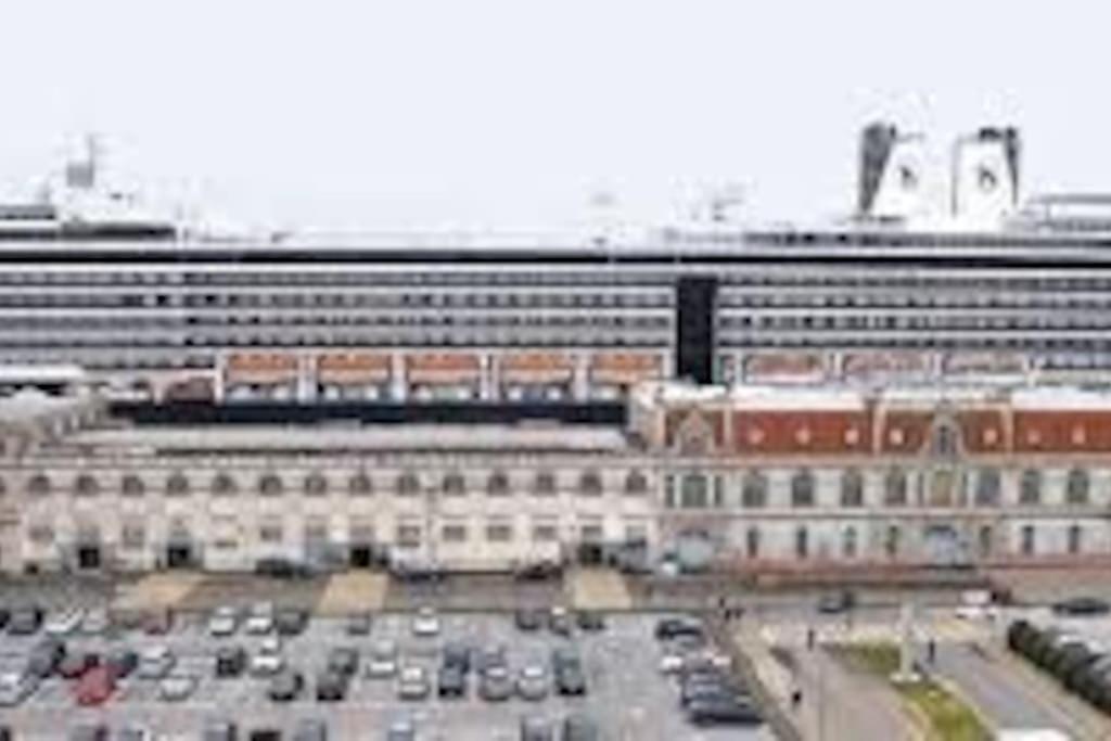 Modern Office Apartment.Wifi,2A/C,Luxury Fur/Tures Tesalonika Bagian luar foto