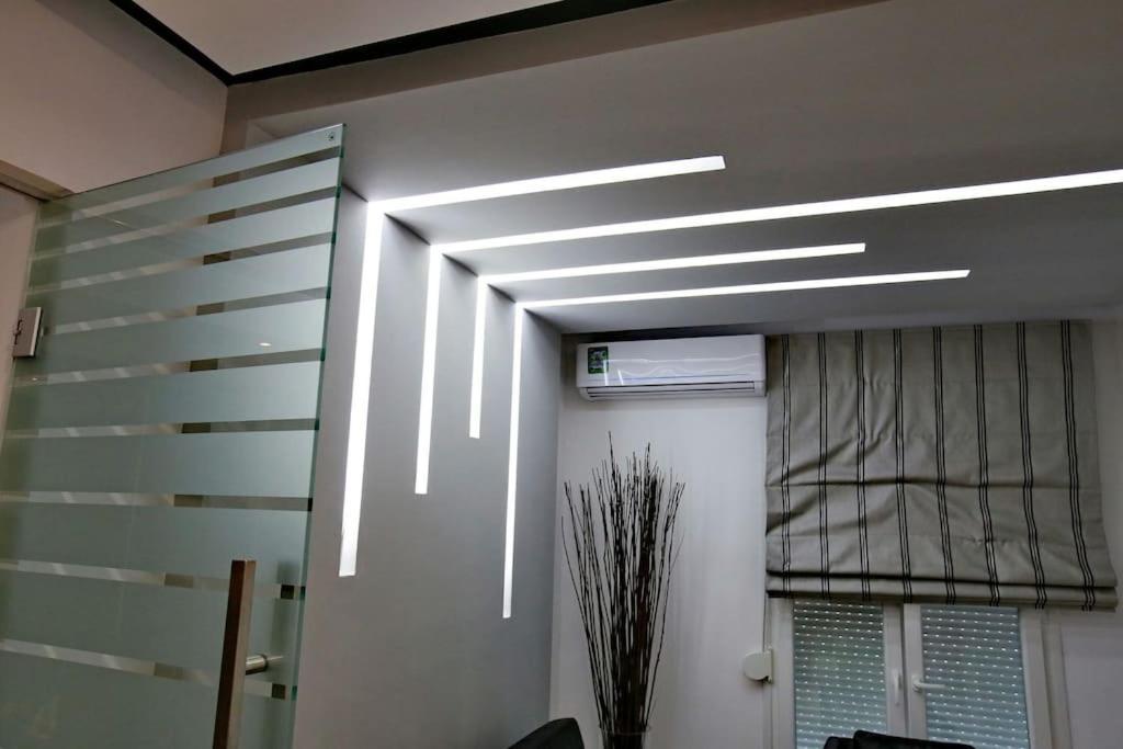 Modern Office Apartment.Wifi,2A/C,Luxury Fur/Tures Tesalonika Bagian luar foto